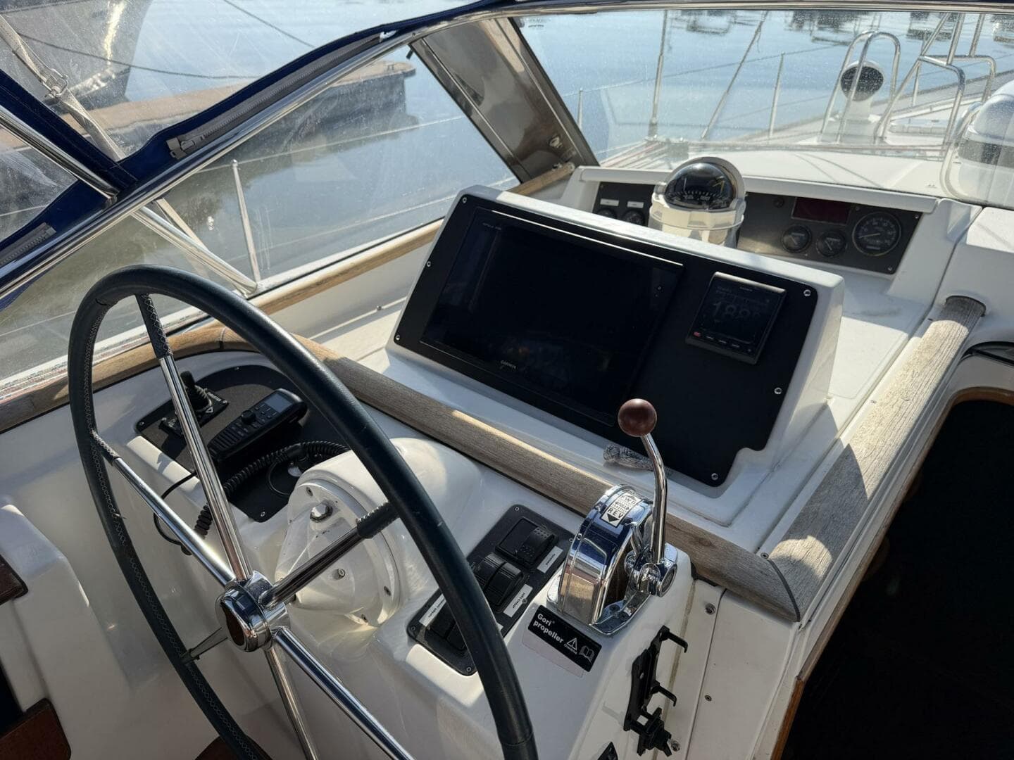 2004 Beneteau 57 Center Cockpit