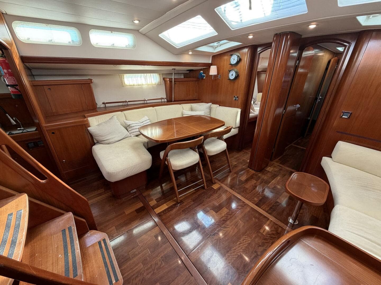 2004 Beneteau 57 Center Cockpit