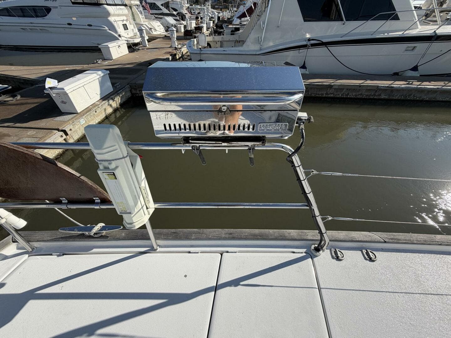 2004 Beneteau 57 Center Cockpit