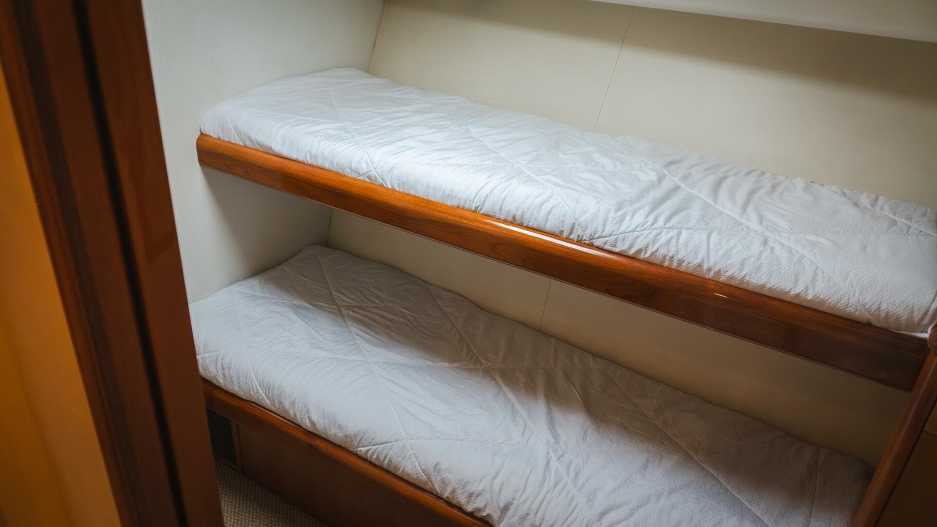 2000 Viking 55 Convertible