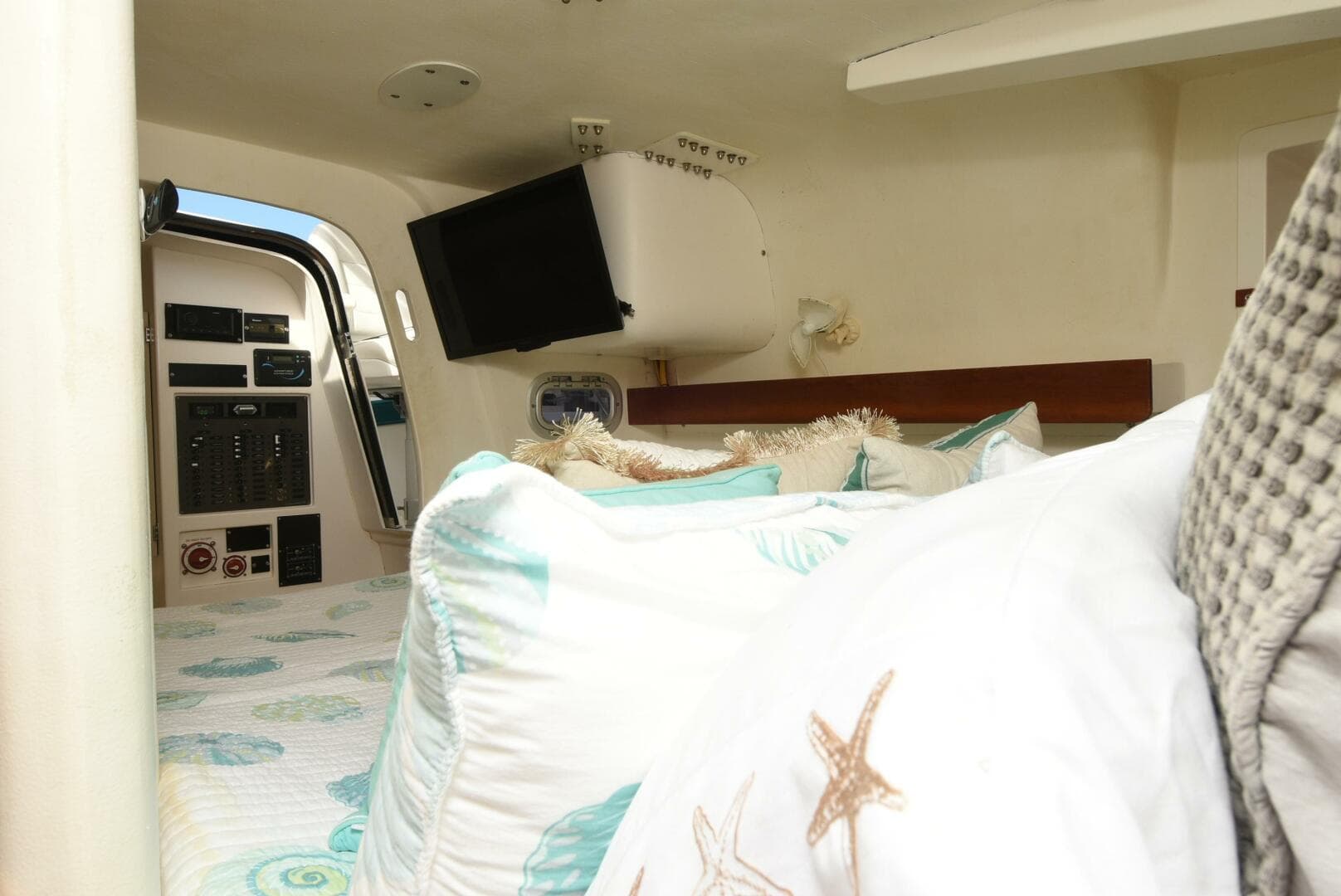 2015 Maine Cat MC 41