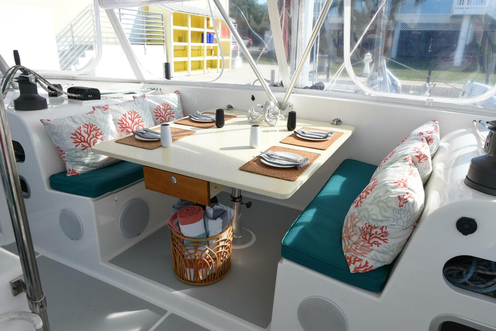 2015 Maine Cat MC 41