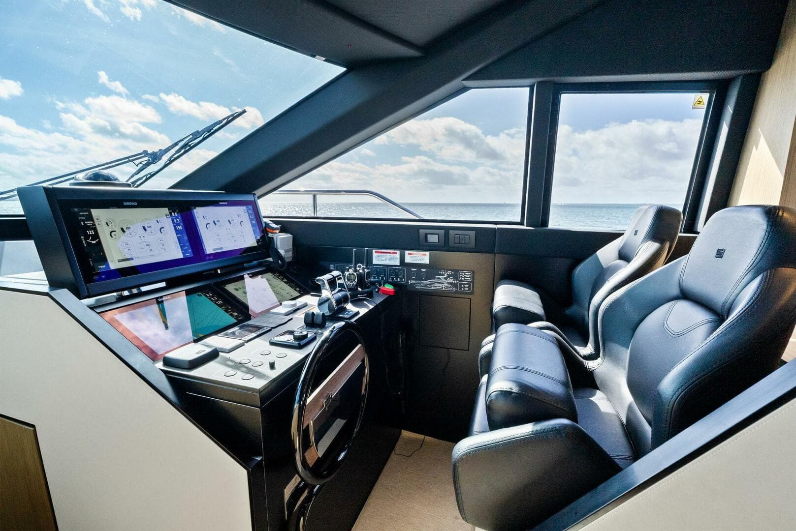 2024 Ferretti Yachts 720