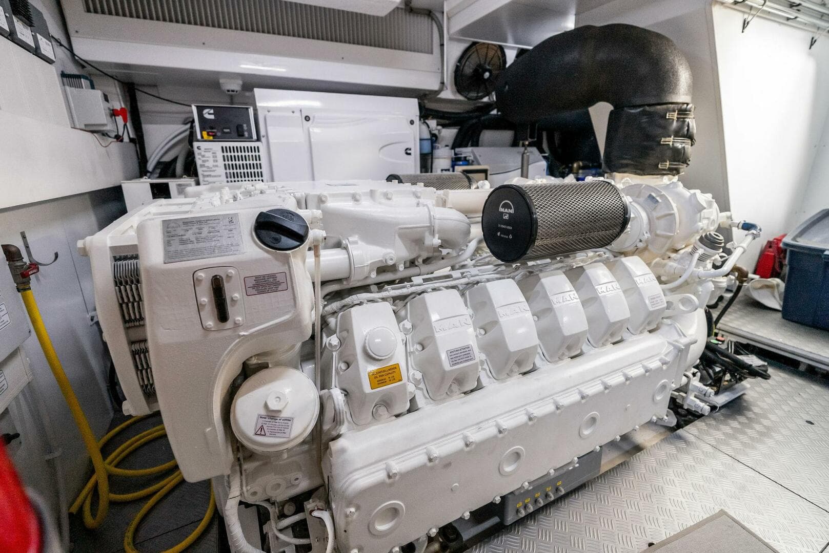 2024 Ferretti Yachts 720