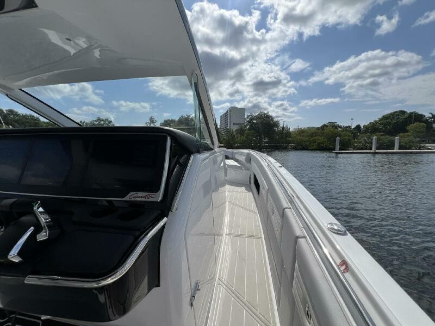 2025 Cigarette NightHawk