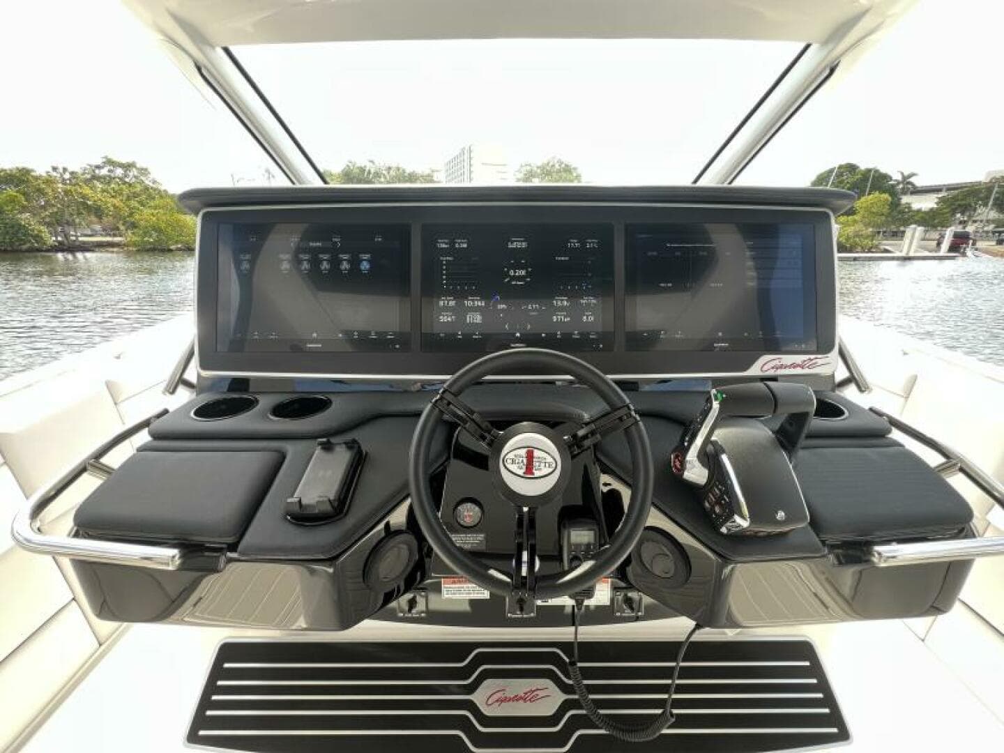 2025 Cigarette NightHawk