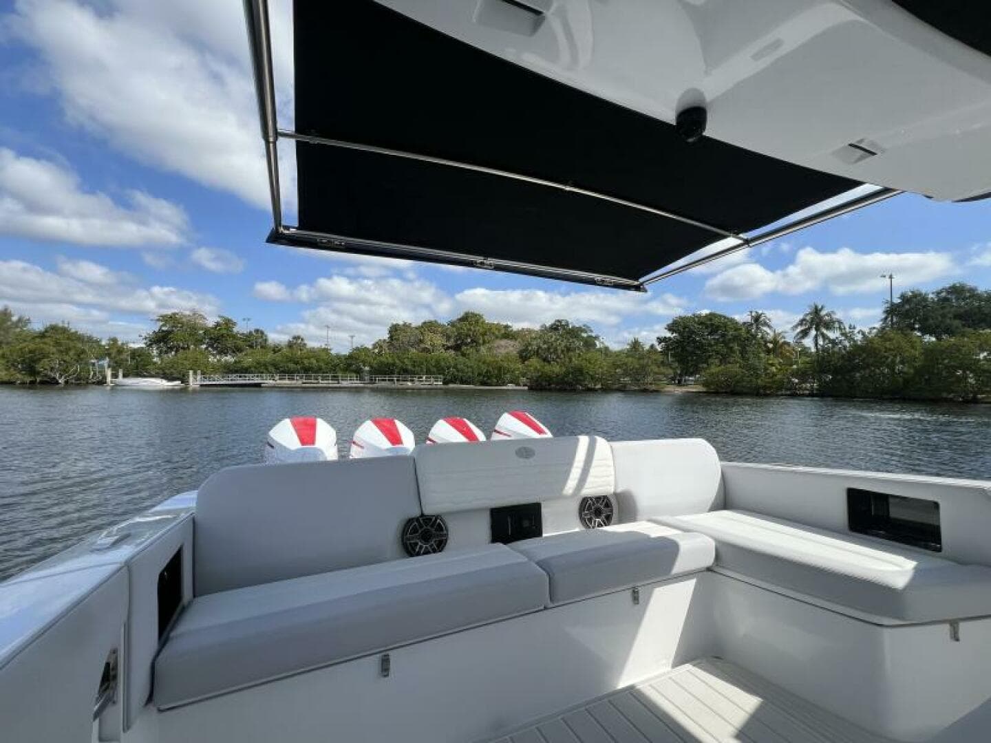 2025 Cigarette NightHawk