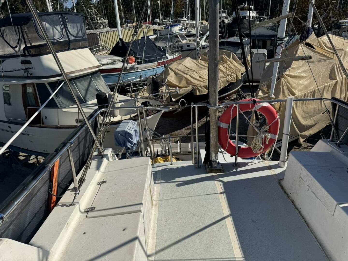1986 Marine Trader 34 Double Cabin