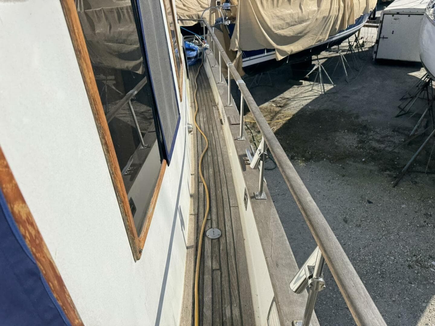 1986 Marine Trader 34 Double Cabin