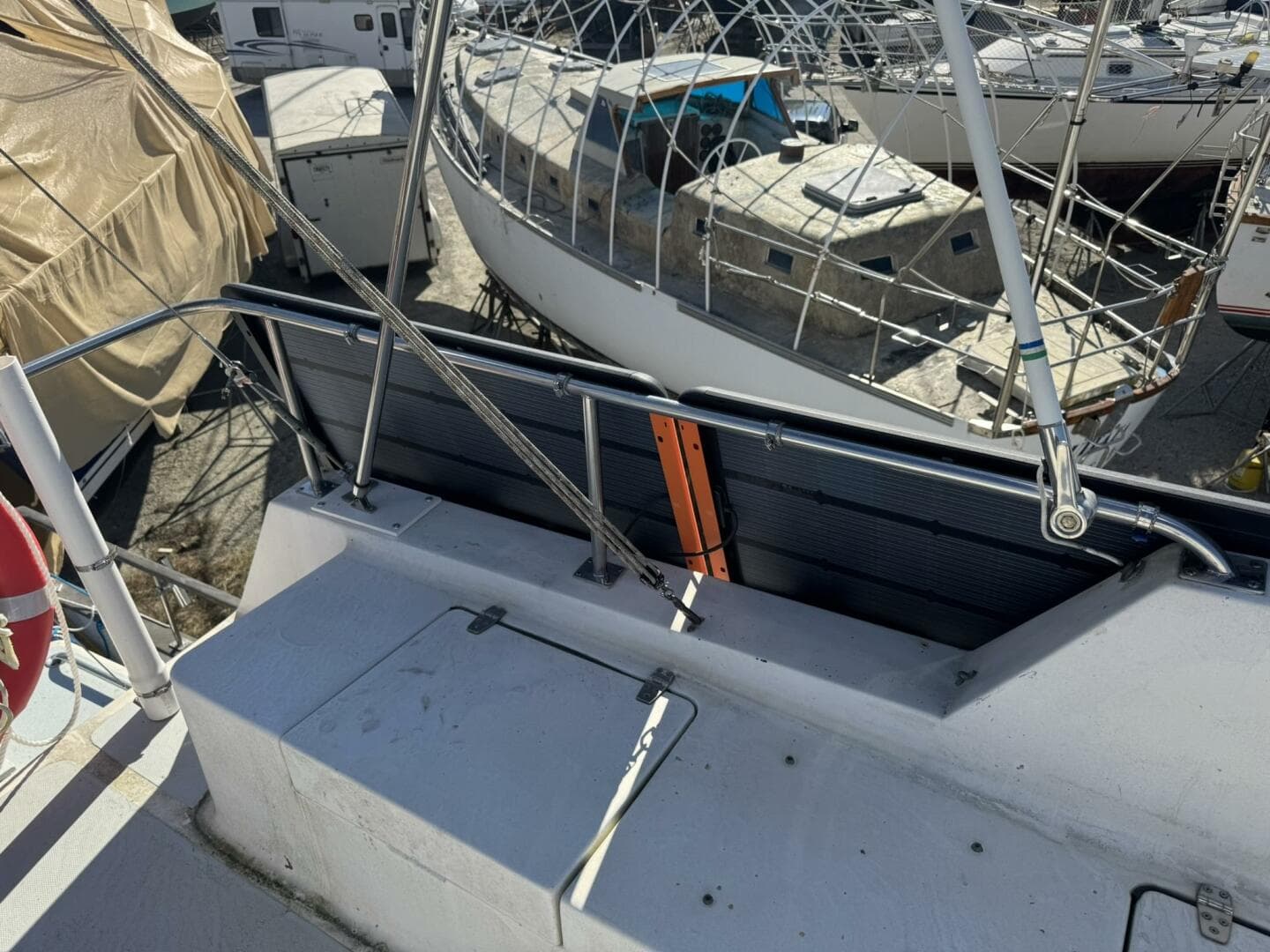 1986 Marine Trader 34 Double Cabin