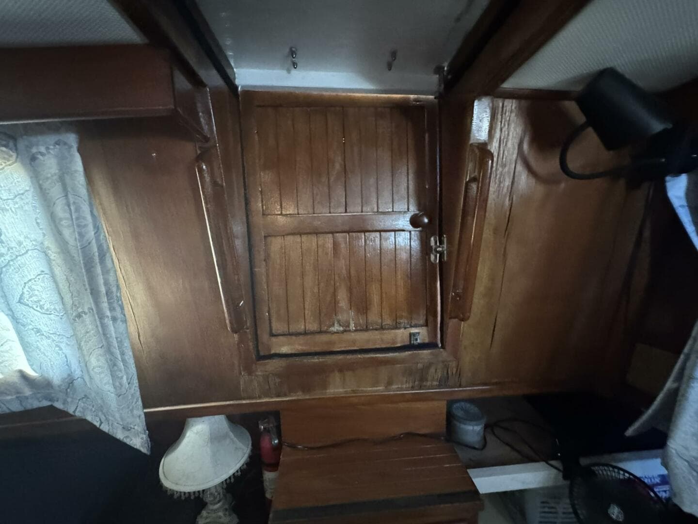 1986 Marine Trader 34 Double Cabin