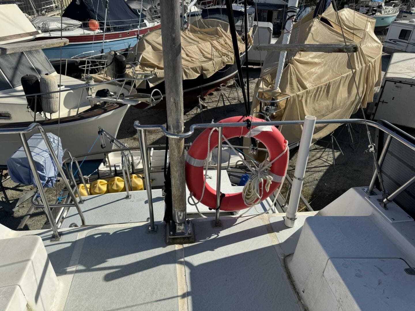 1986 Marine Trader 34 Double Cabin