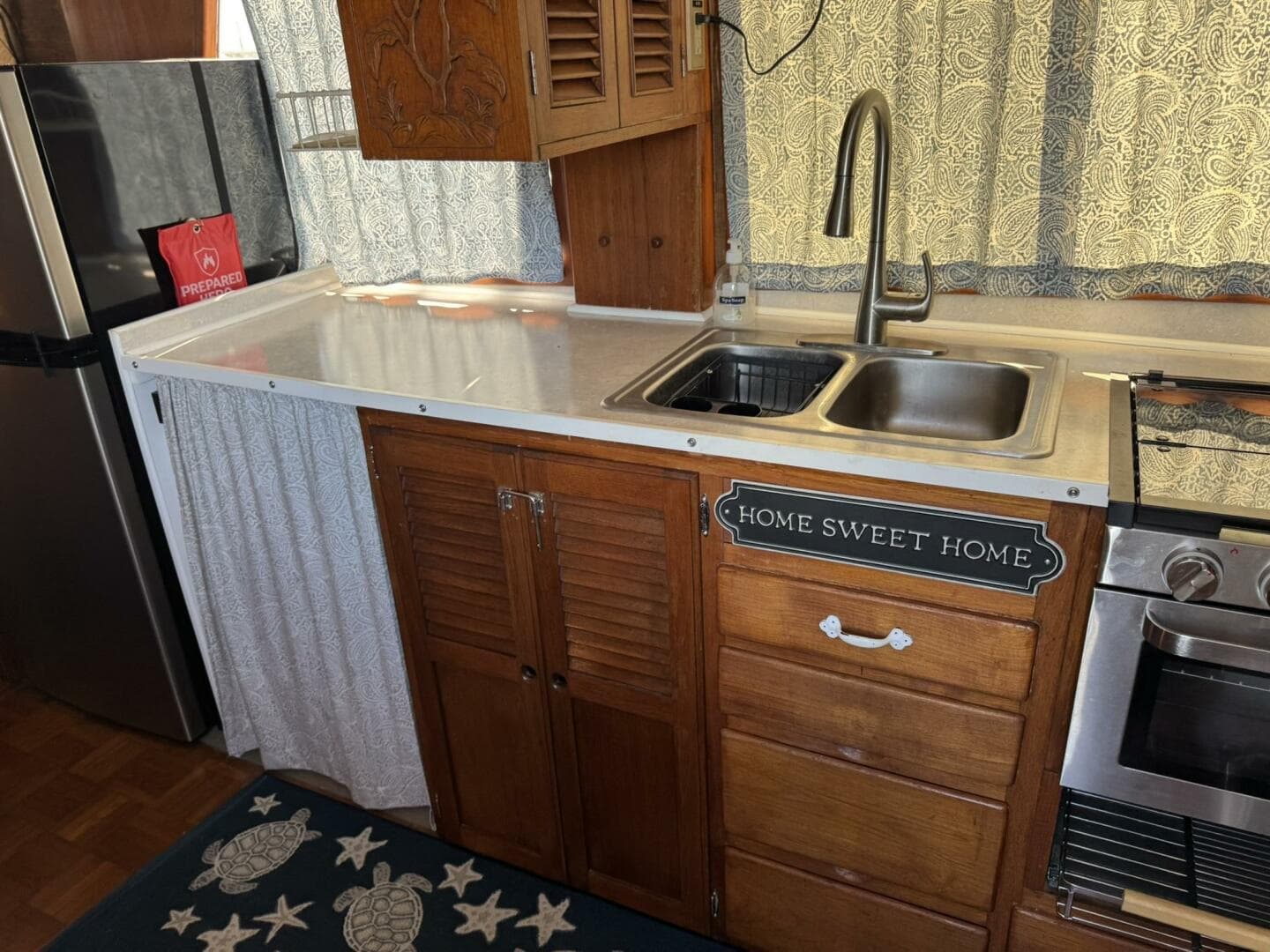 1986 Marine Trader 34 Double Cabin