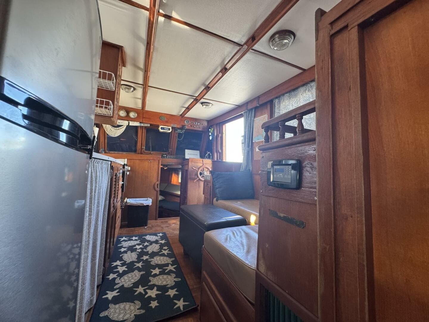 1986 Marine Trader 34 Double Cabin