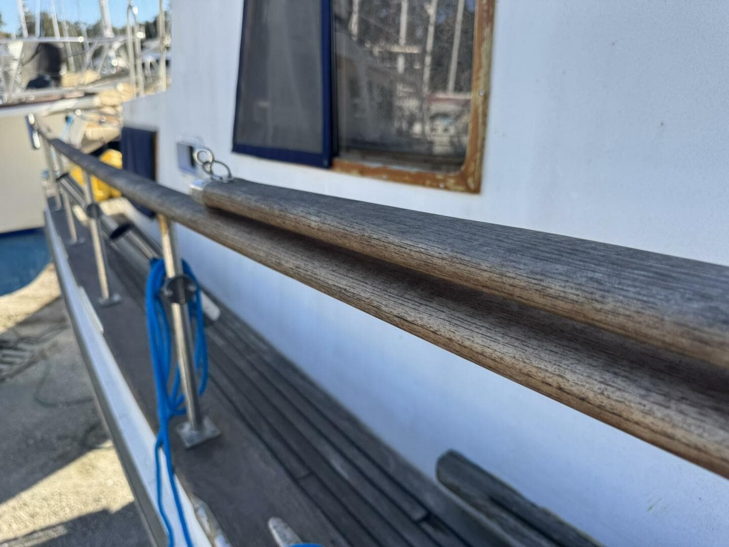 1986 Marine Trader 34 Double Cabin