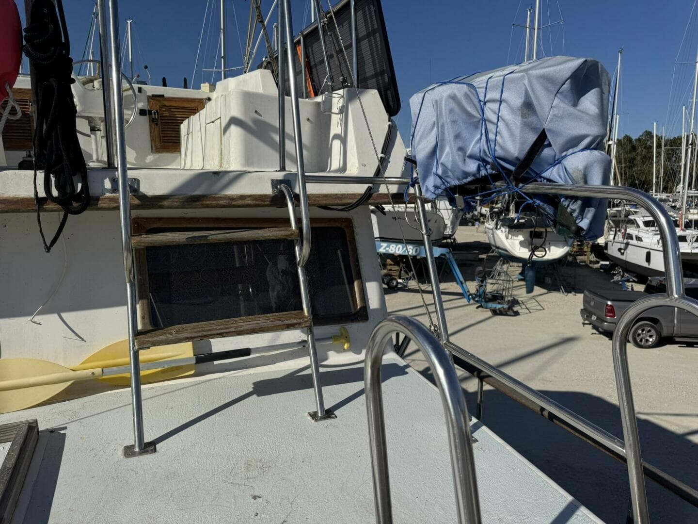 1986 Marine Trader 34 Double Cabin