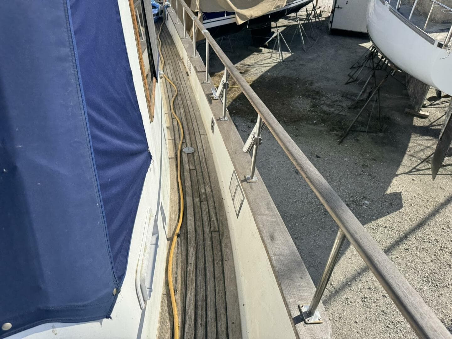 1986 Marine Trader 34 Double Cabin