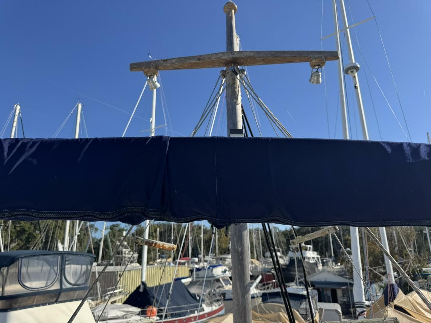1986 Marine Trader 34 Double Cabin