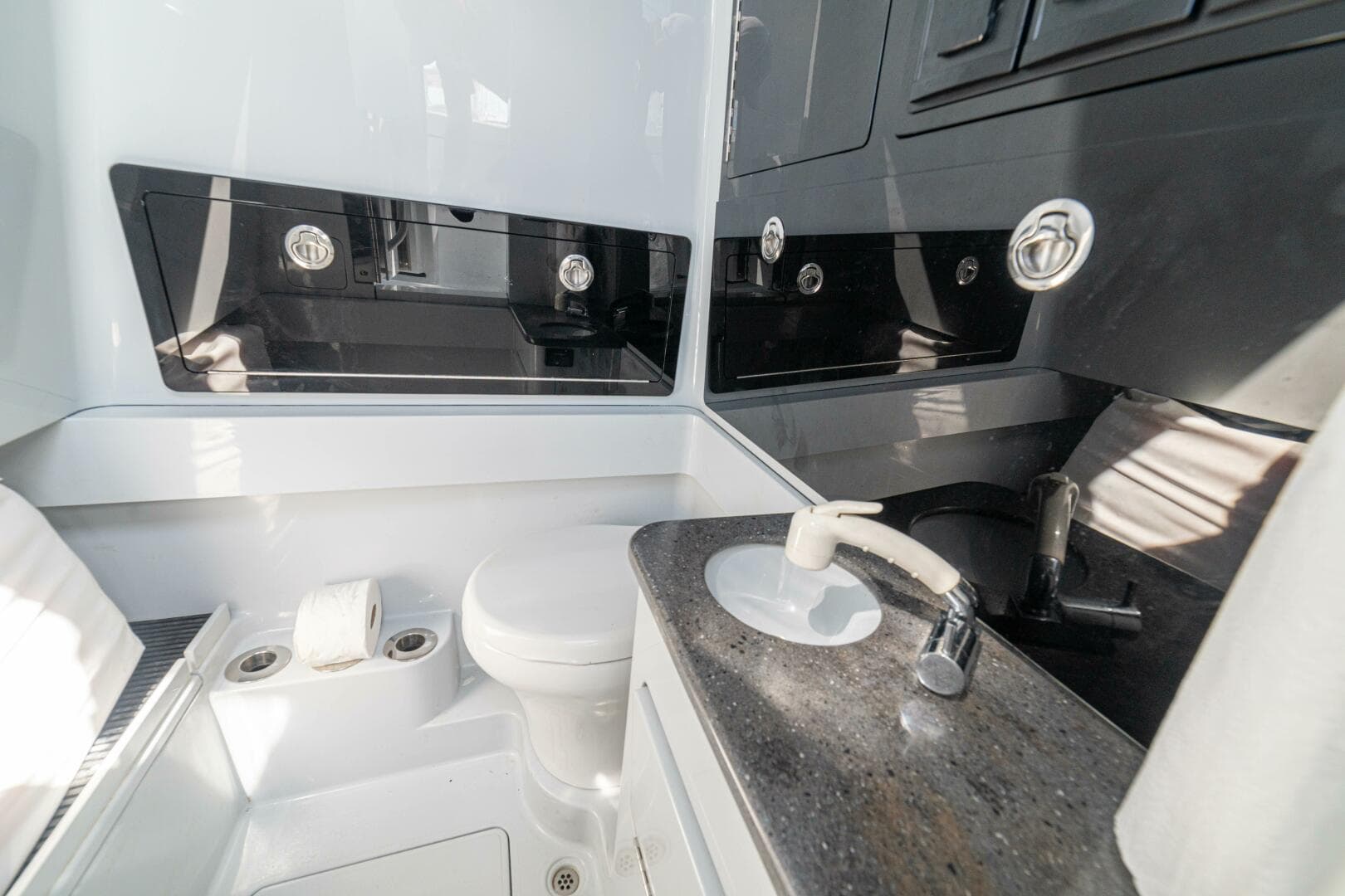 2024 Valhalla Boatworks V-33 "Shit Show"