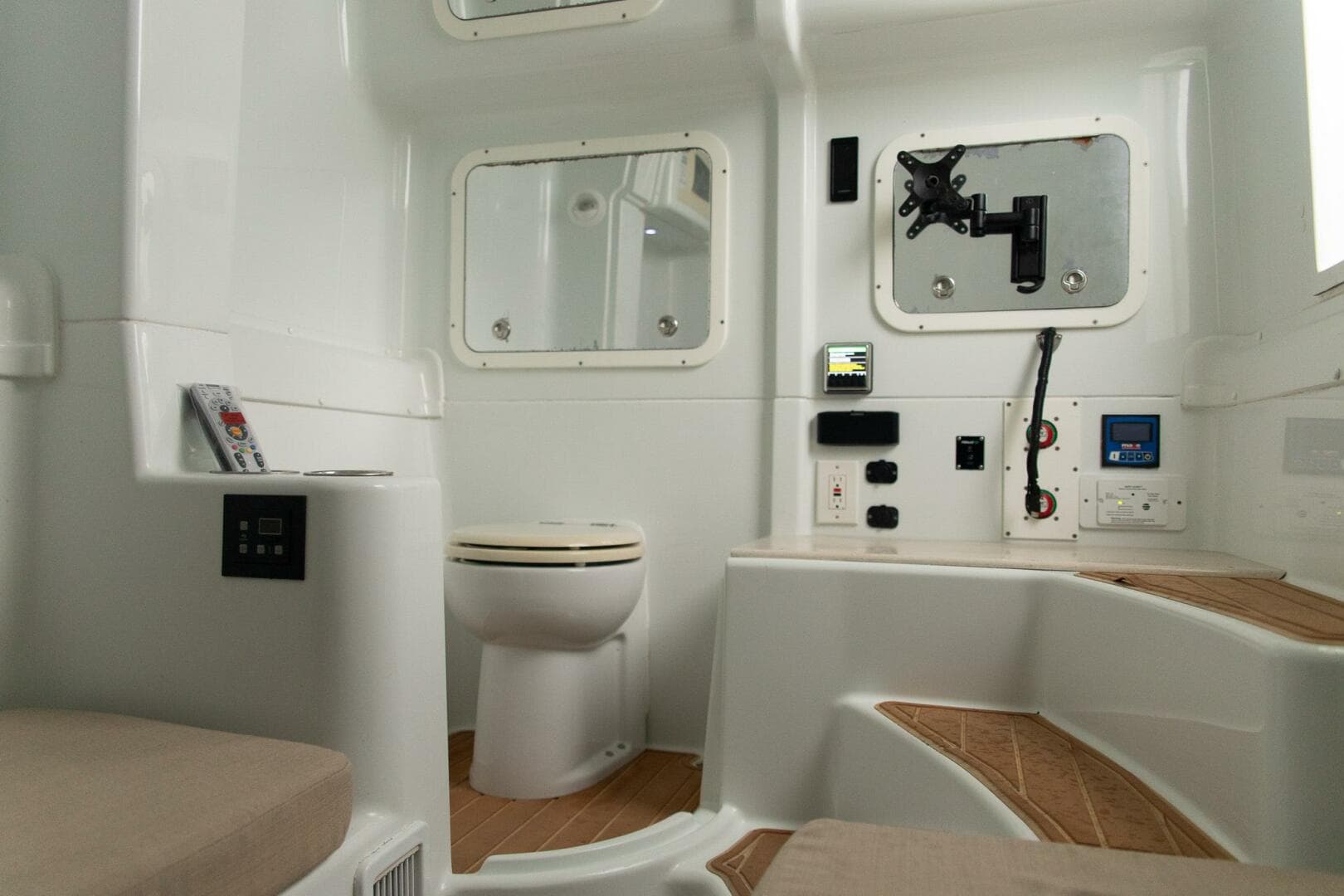 2015 Yellowfin 42 Offshore