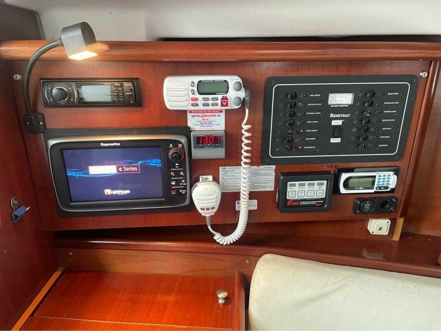 2002 Beneteau 331