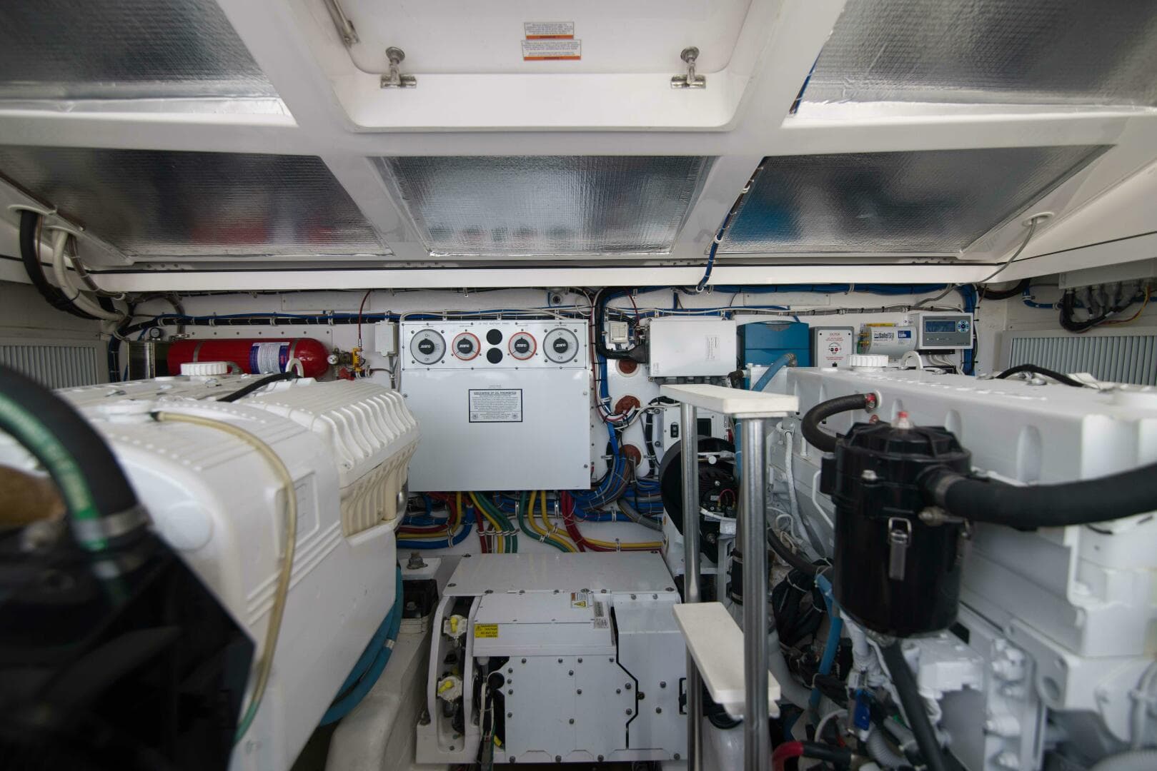 Cabo 41 Justice - Engine Room