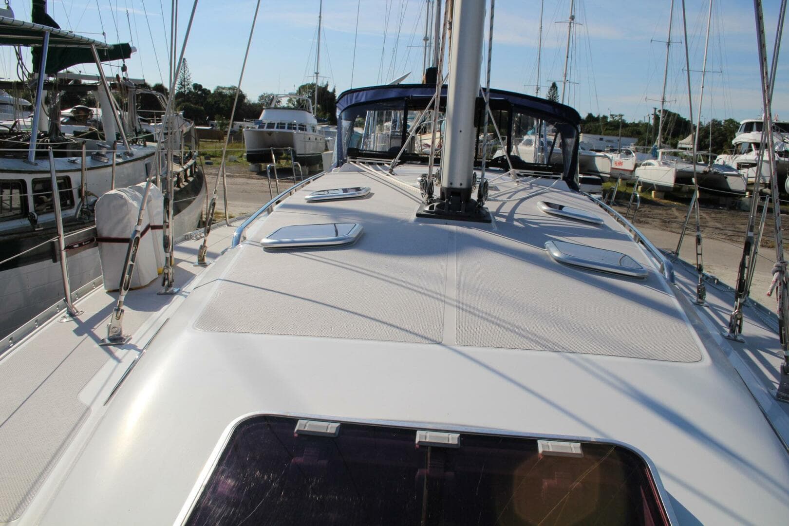 2011 Catalina 445