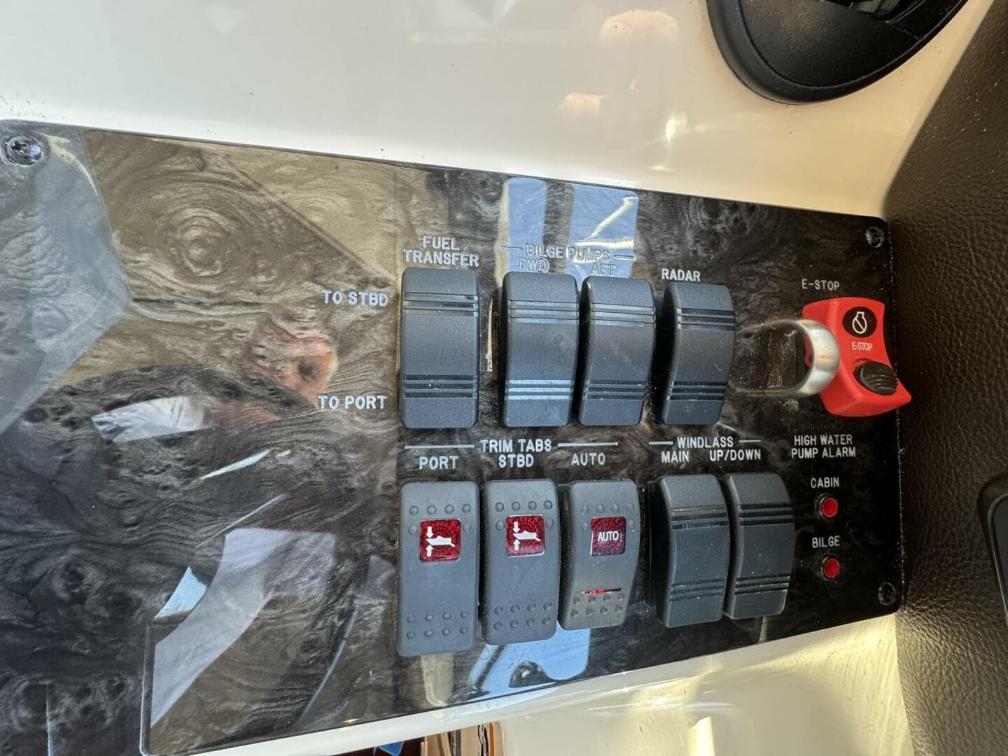 2016 Sea Ray 470 Sundancer 'Lopez Cove II' - Helm Switches