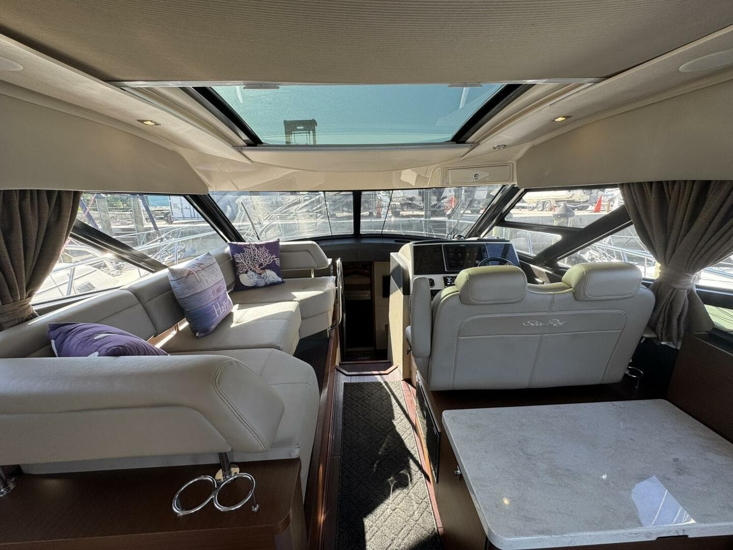 2016 Sea Ray 470 Sundancer 'Lopez Cove II' - Sette