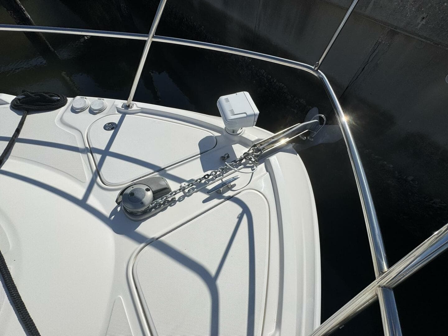 2016 Sea Ray 470 Sundancer 'Lopez Cove II' - Windlass Locker