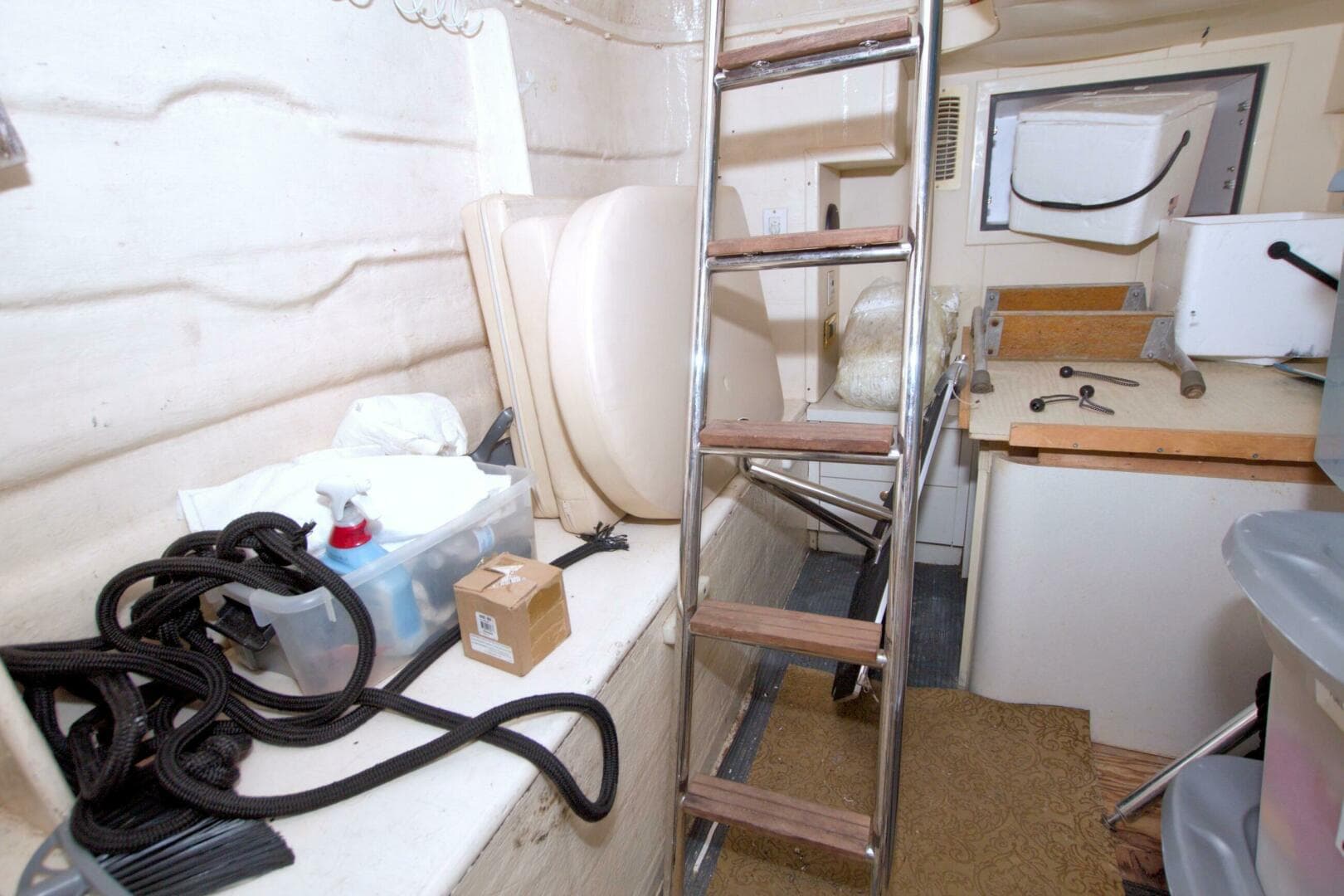 2005 Neptunus 62 Flybridge