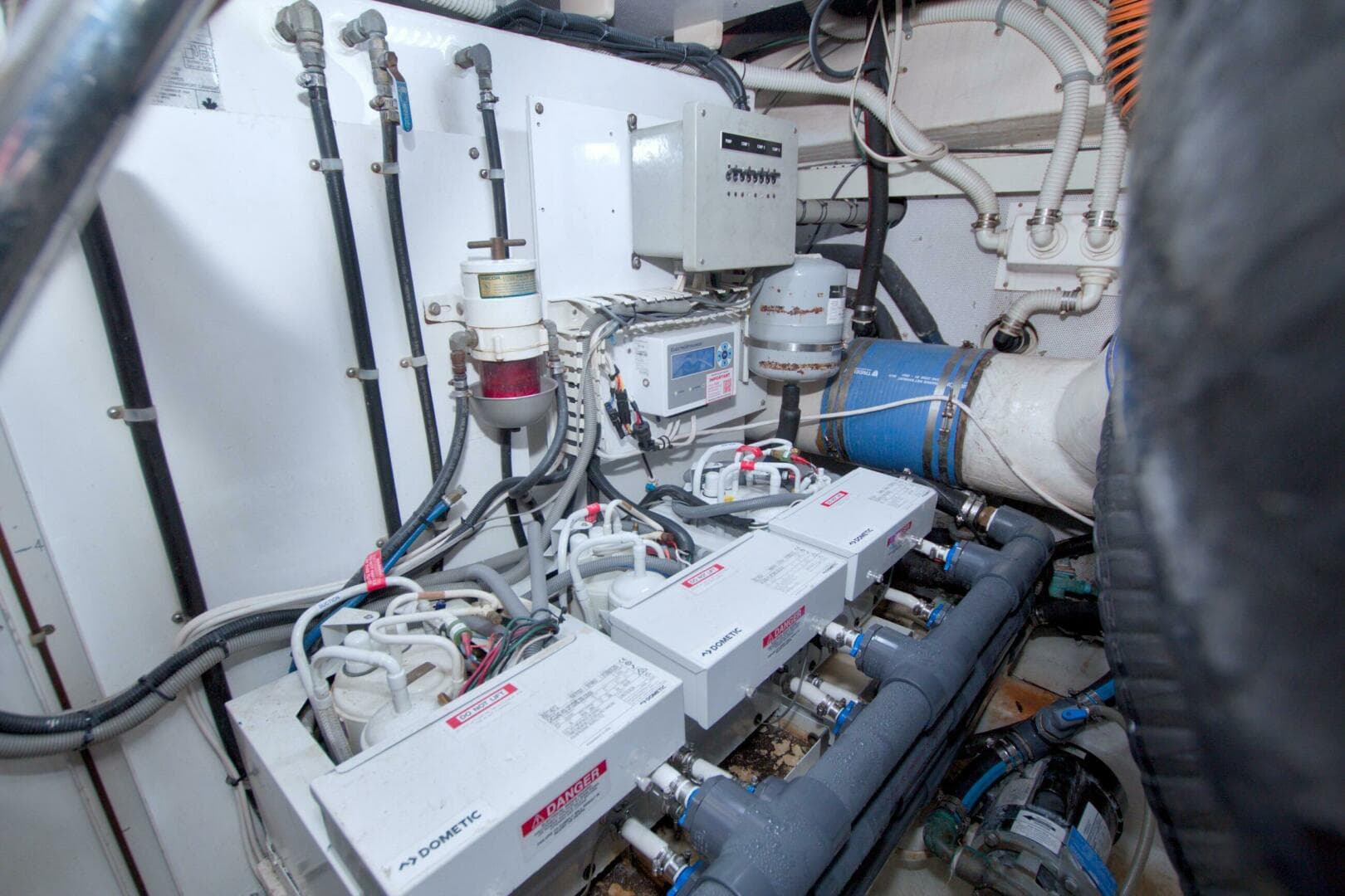 2005 Neptunus 62 Flybridge