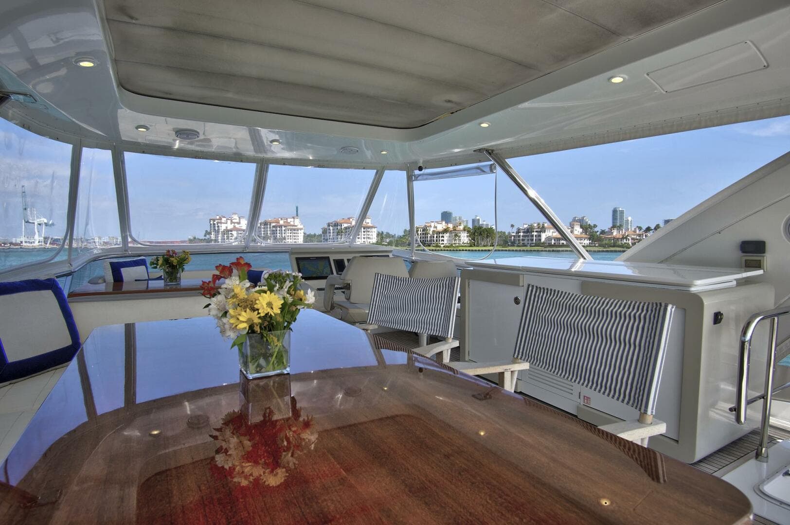 2017 Azimut 72 Flybridge