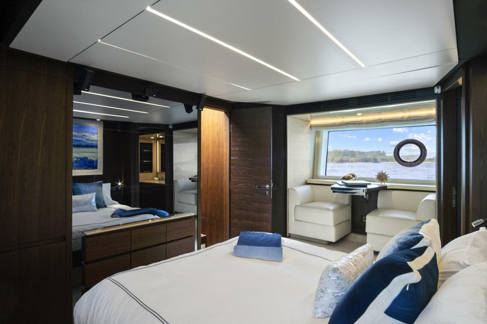 2017 Azimut 72 Flybridge