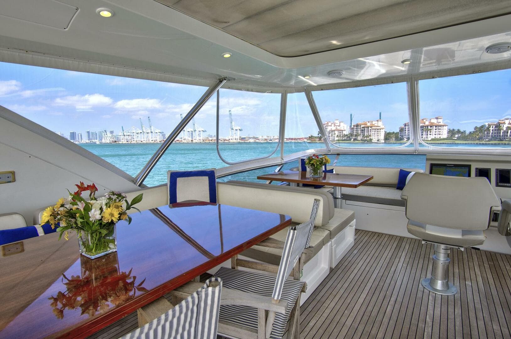 2017 Azimut 72 Flybridge