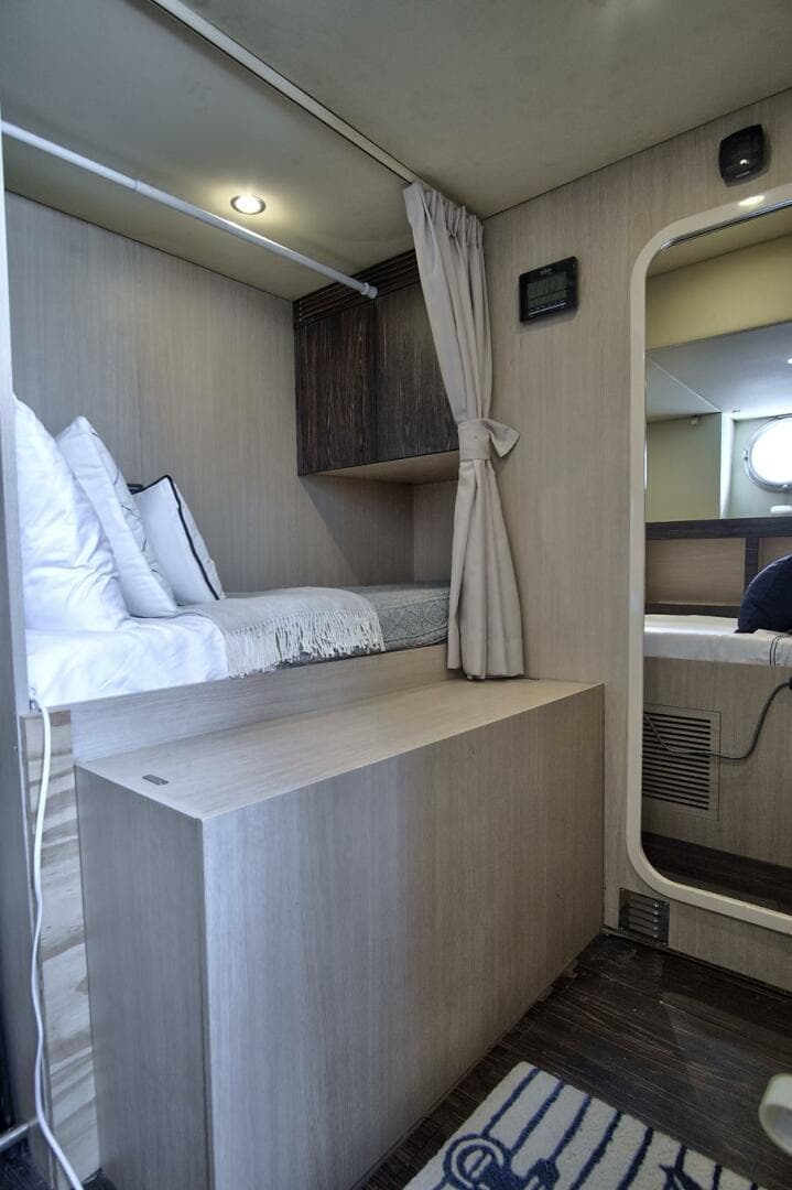 2017 Azimut 72 Flybridge