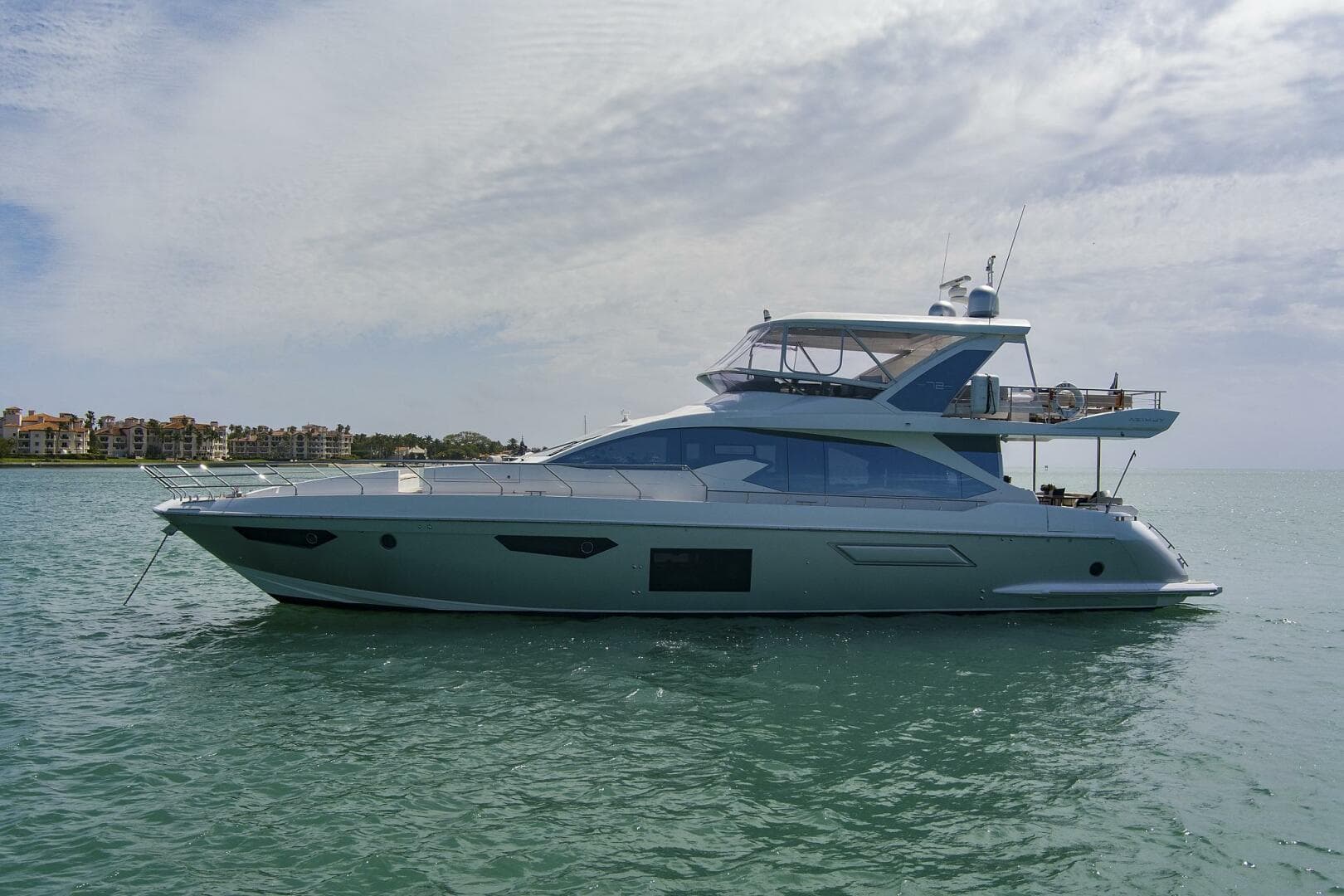 2017 Azimut 72 Flybridge
