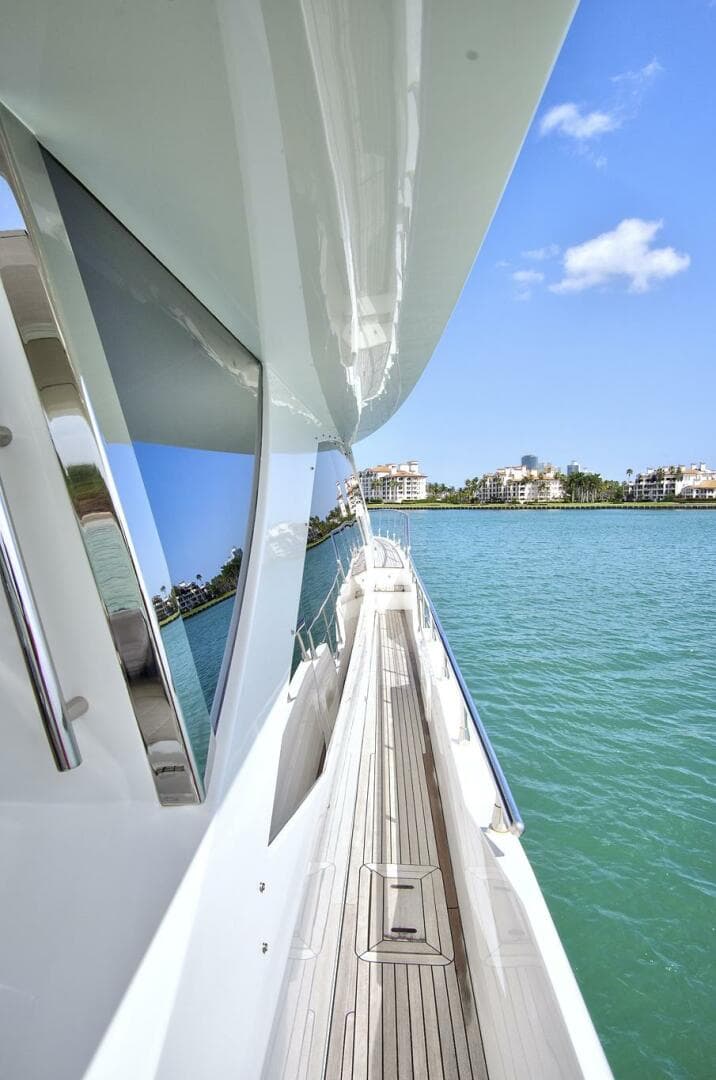 2017 Azimut 72 Flybridge