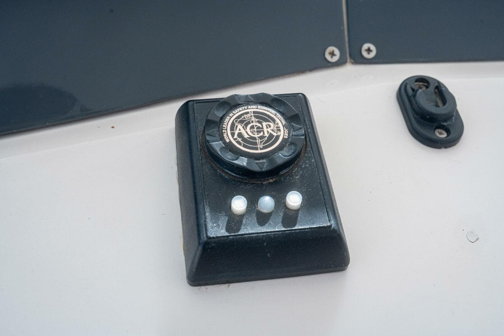 2005 Cabo 40 Express