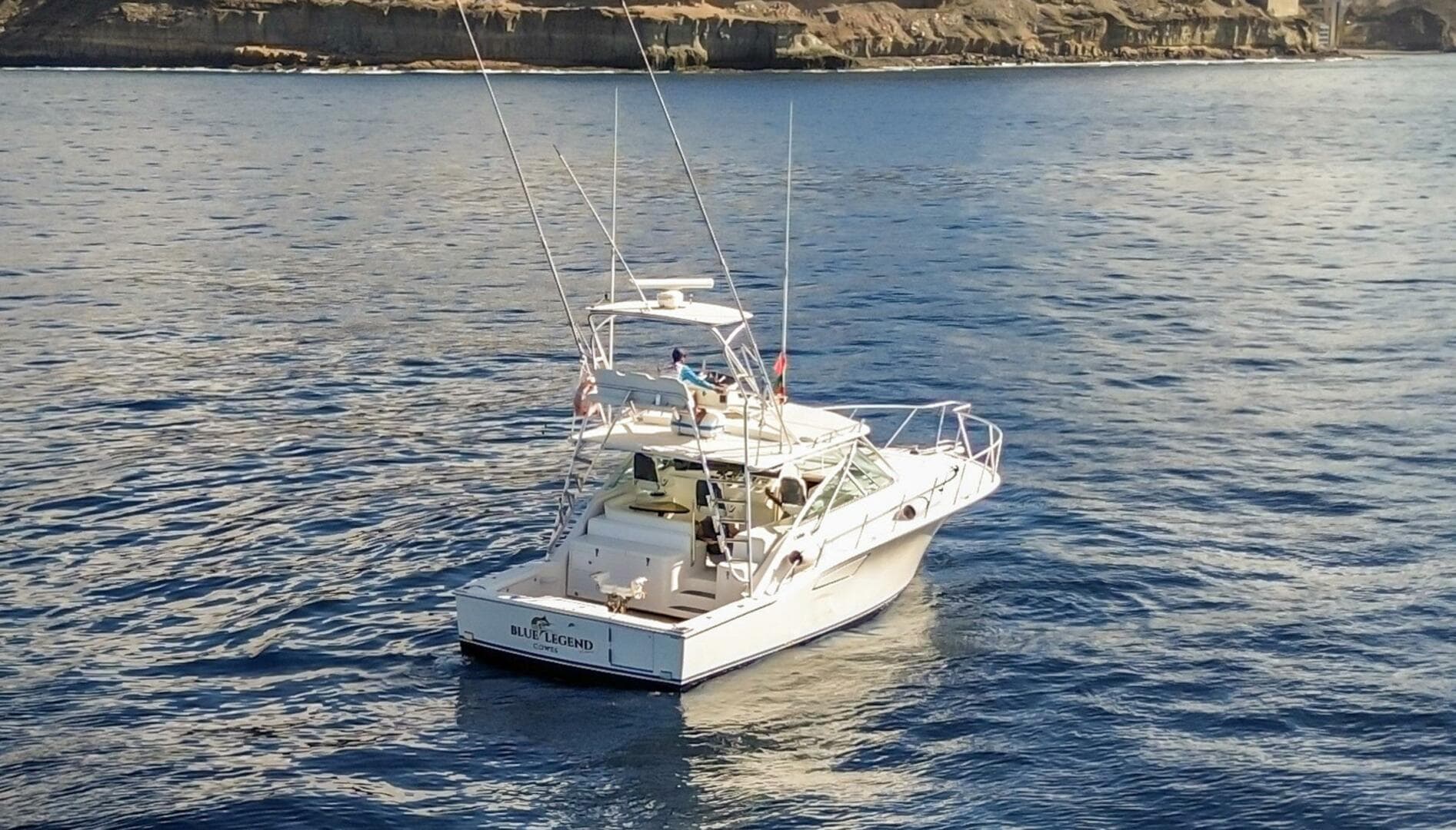 2005 Cabo 40 Express