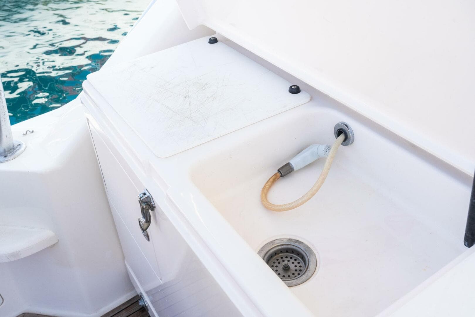 2005 Cabo 40 Express