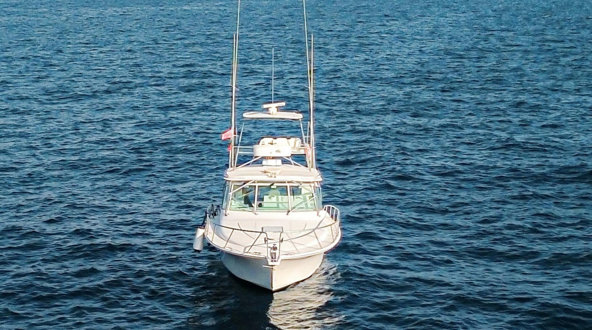 2005 Cabo 40 Express