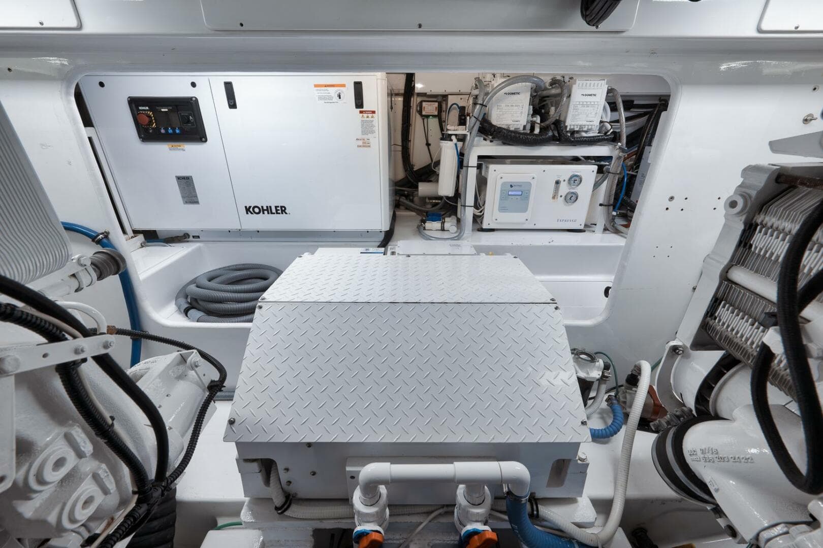 Weaver 60 - Pistol - Engine Room