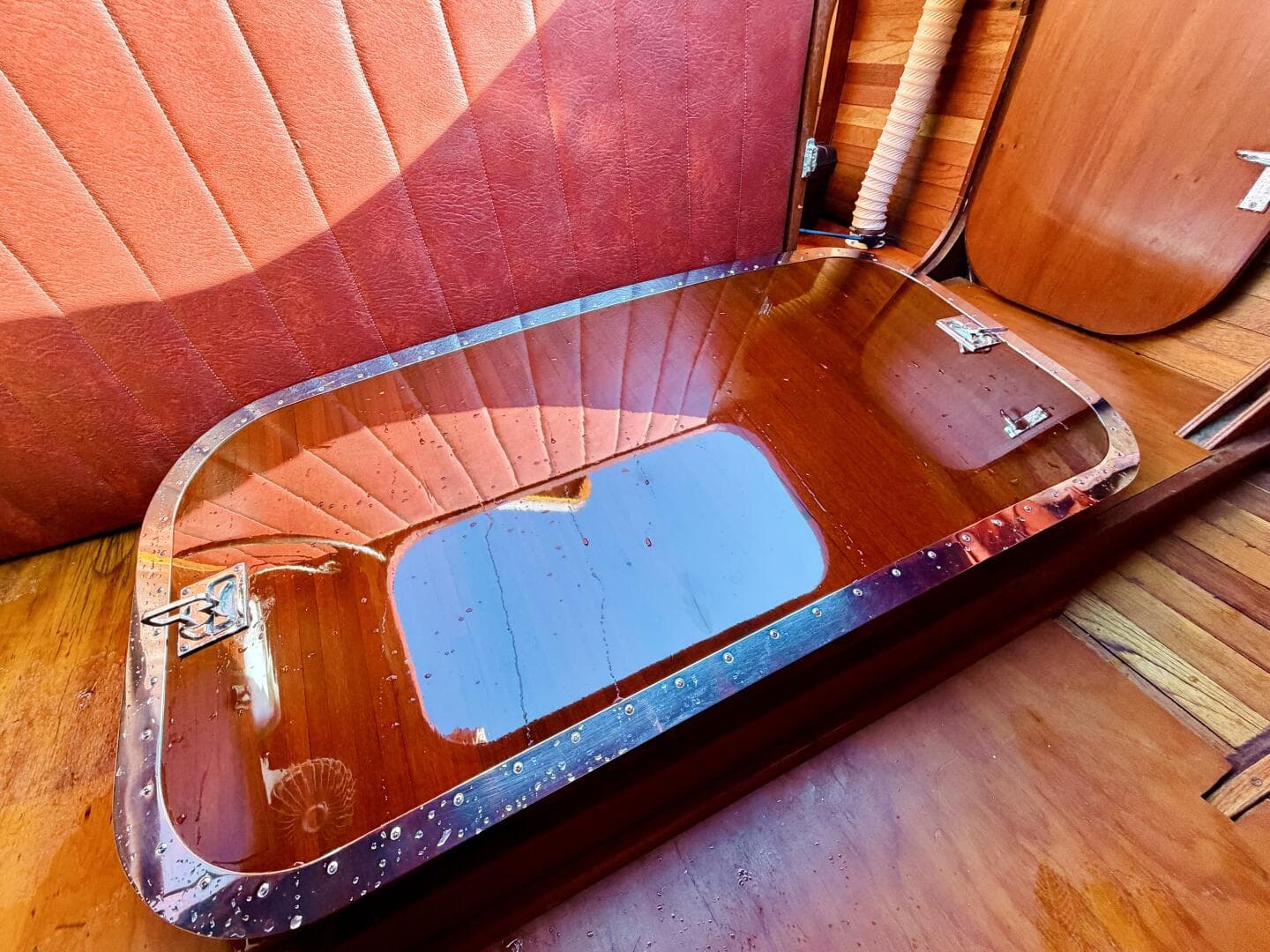 1998 Custom 30 Gentleman's Racer