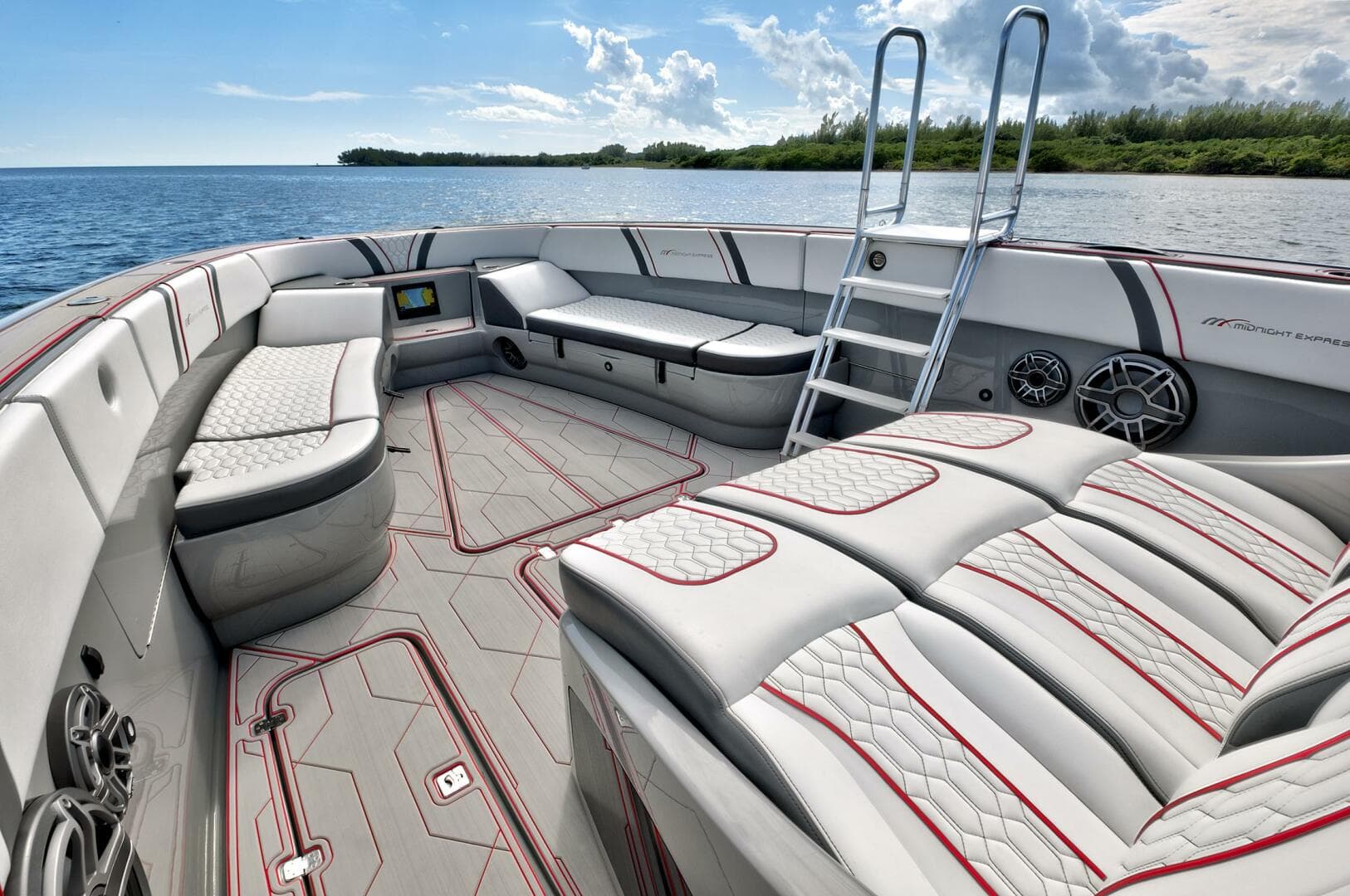 2023 Midnight Express 43 Open