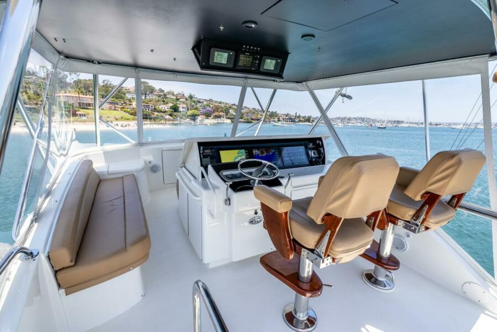 2004 Hatteras 54 Convertible 