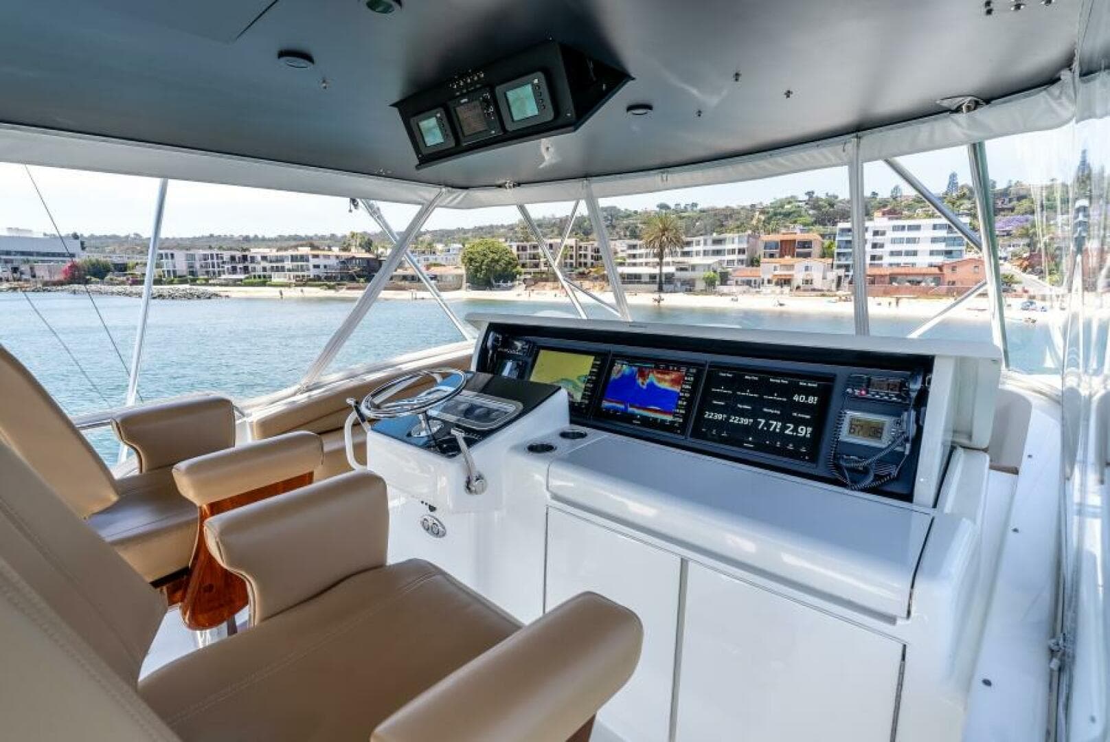 2004 Hatteras 54 Convertible 