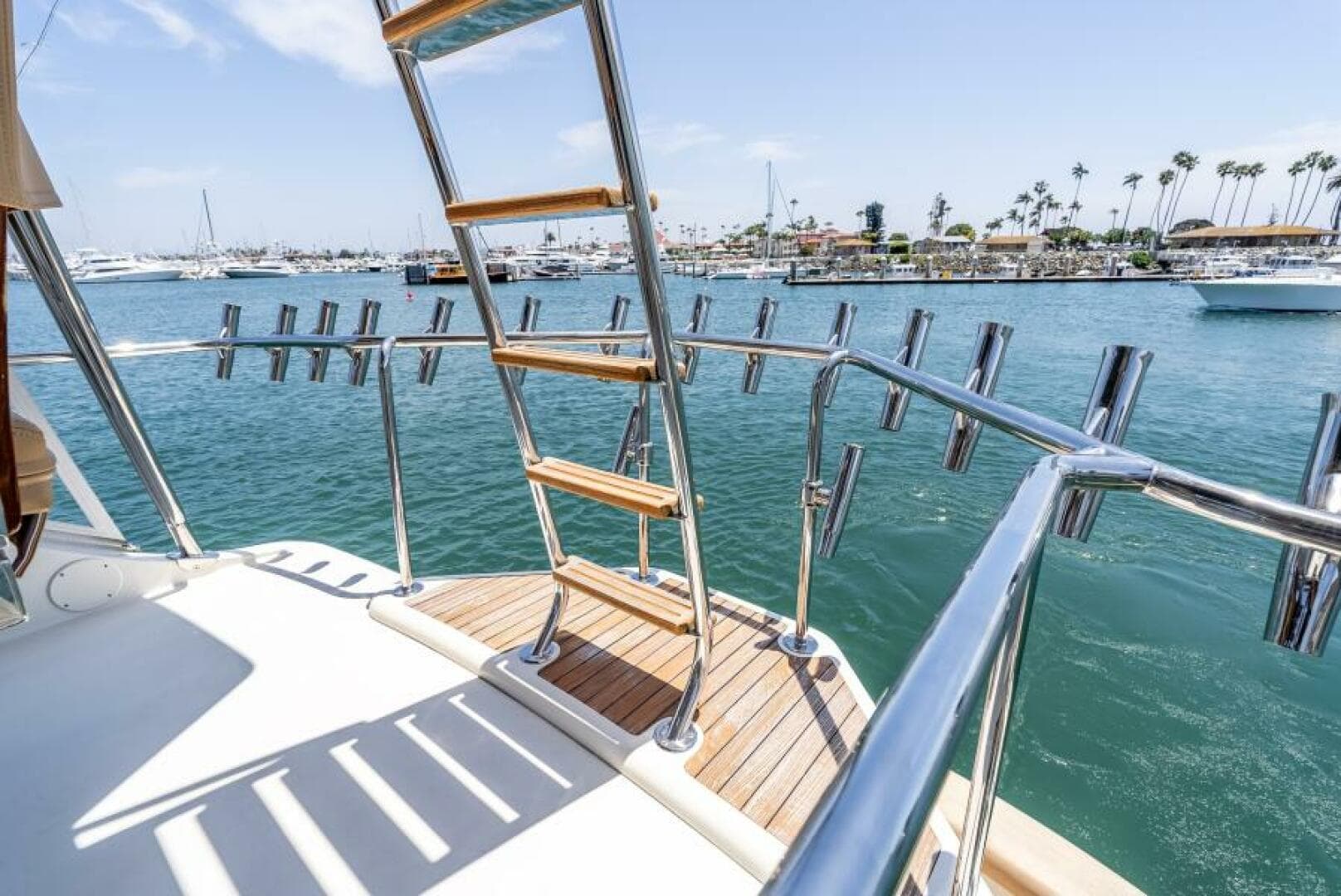 2004 Hatteras 54 Convertible 