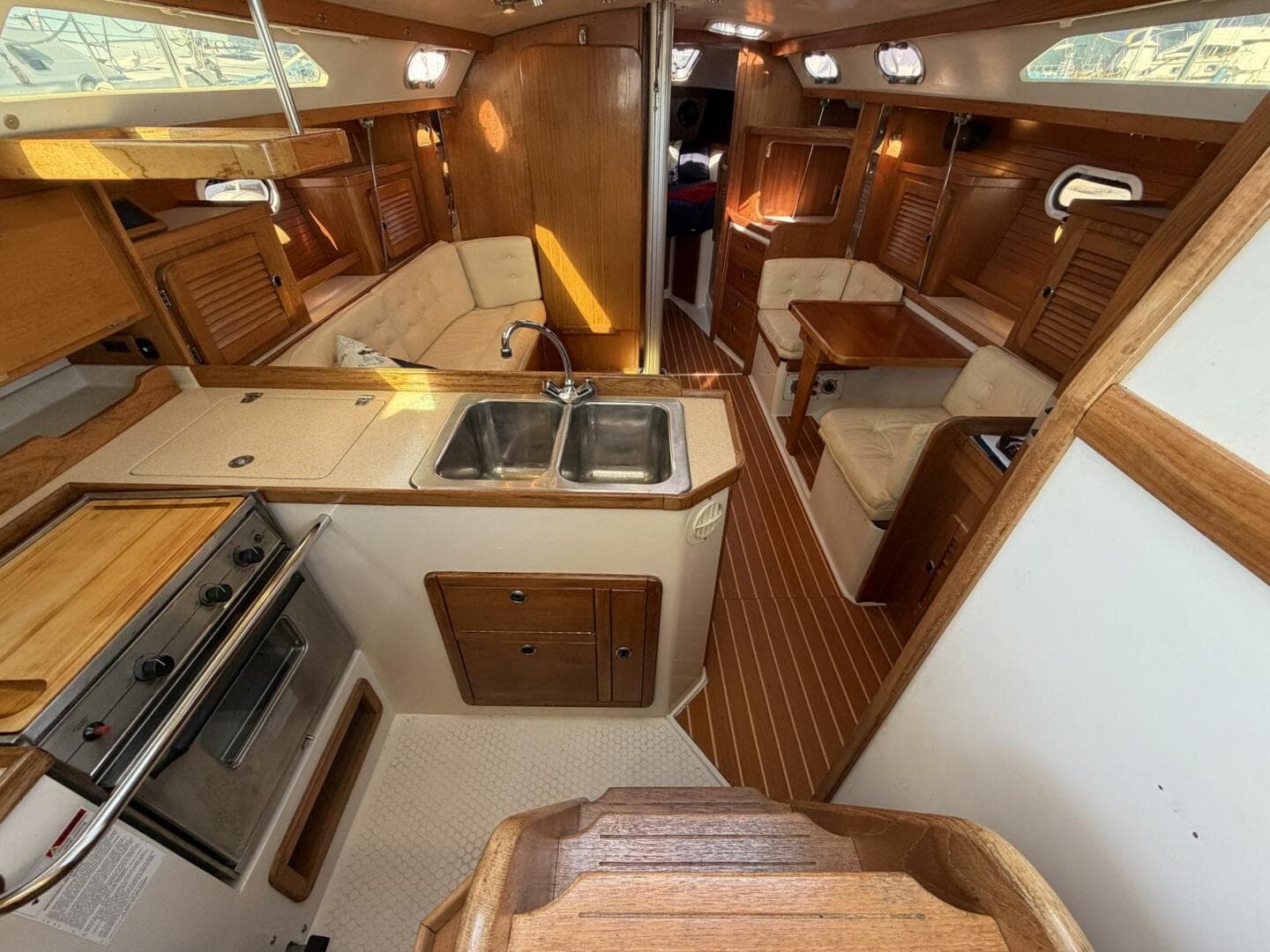 2001 Catalina 36 MkII