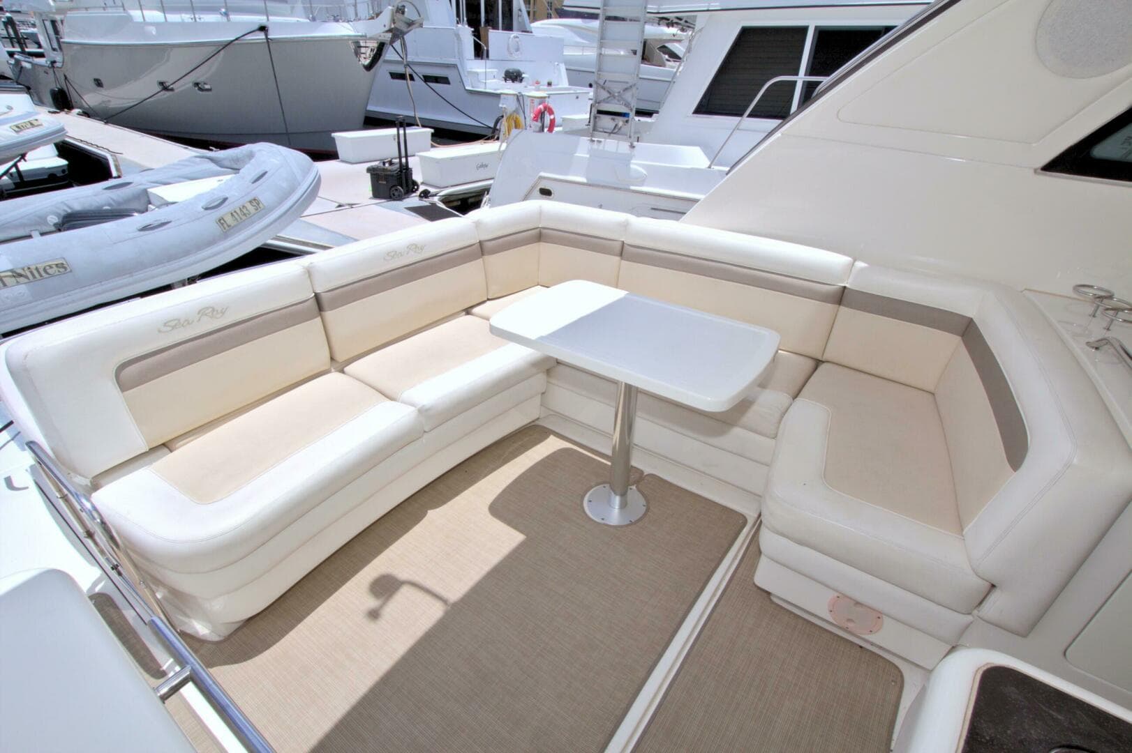 2013 Sea Ray 450 Sundancer